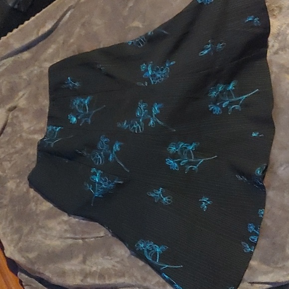 3/$25 Digital Midi Dress Sz Small - Picture 3 of 4